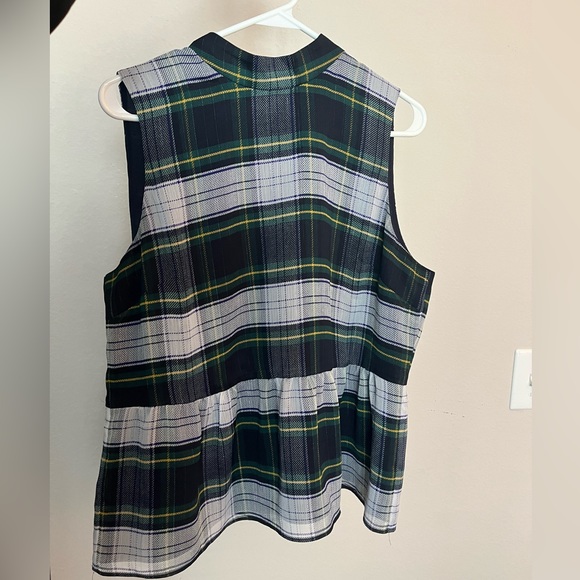J. Crew | Sleeveless Peplum
Gilded Highland Tartan Plaid, Large - Picture 4 of 10